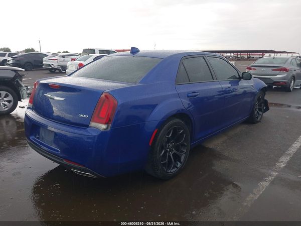 2019 CHRYSLER 300 — I4