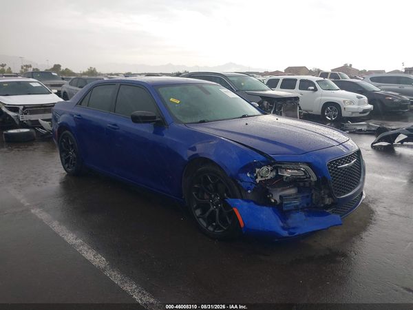 2019 CHRYSLER 300 TOURING — I6