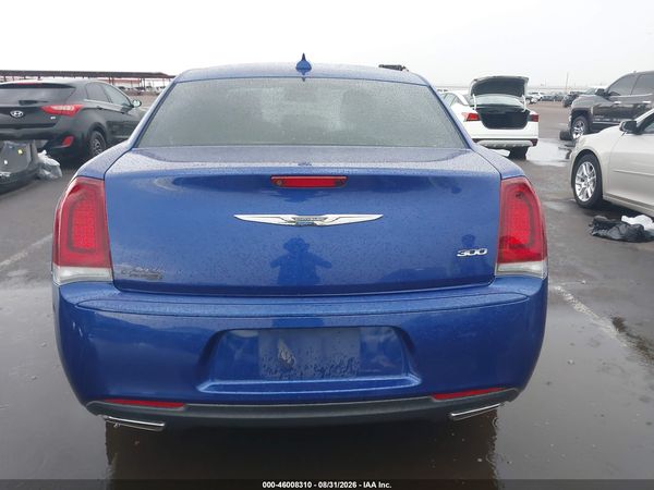 2019 CHRYSLER 300 TOURING — I119