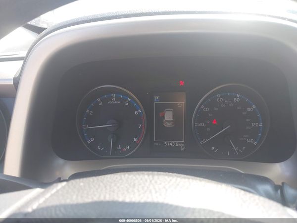 2018 TOYOTA RAV4 LE — I7