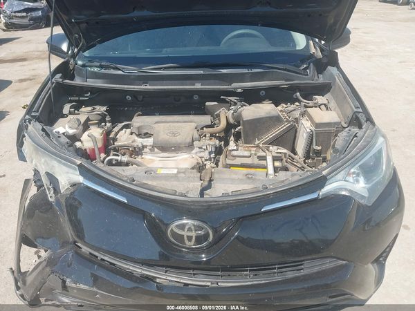 2018 TOYOTA RAV4 LE — I10