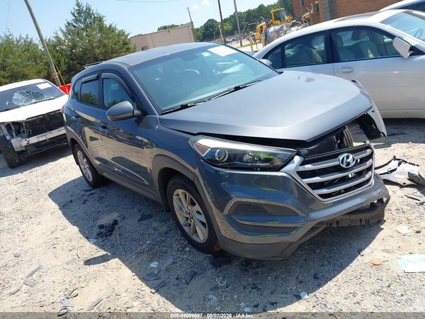 2017 HYUNDAI TUCSON SE — I1