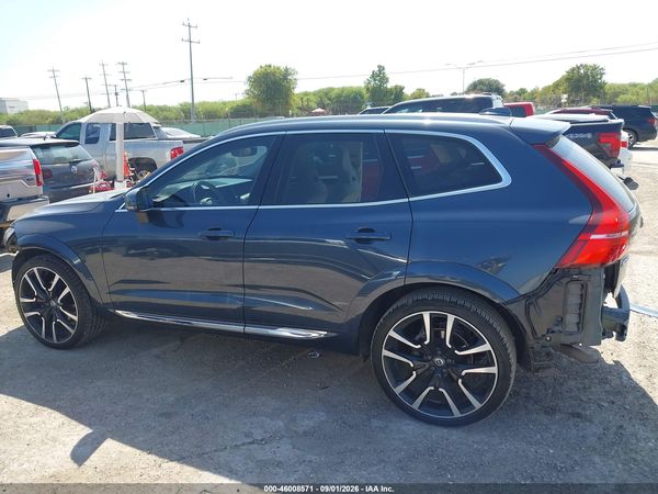 2022 VOLVO XC60 B5 INSCRIPTION — I117