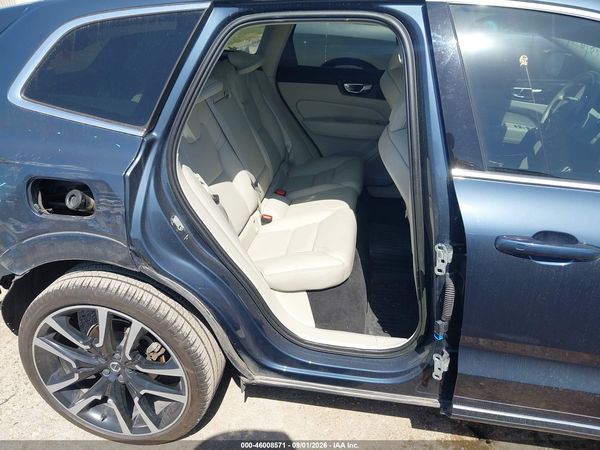 2022 VOLVO XC60 B5 INSCRIPTION — I154