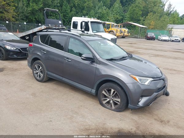 2018 TOYOTA RAV4 XLE — I1
