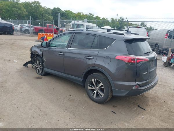 2018 TOYOTA RAV4 XLE — I3