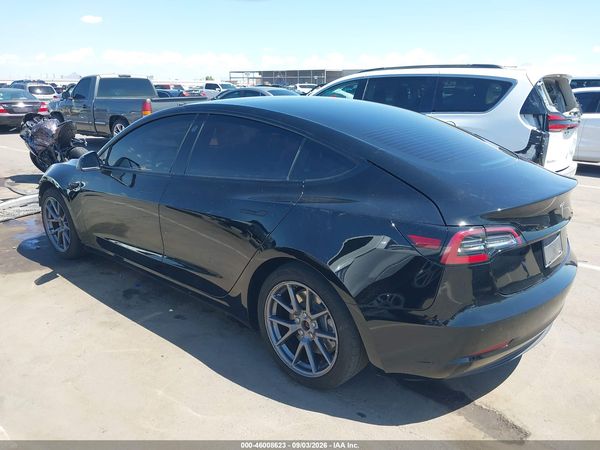 2021 TESLA MODEL 3 — I3