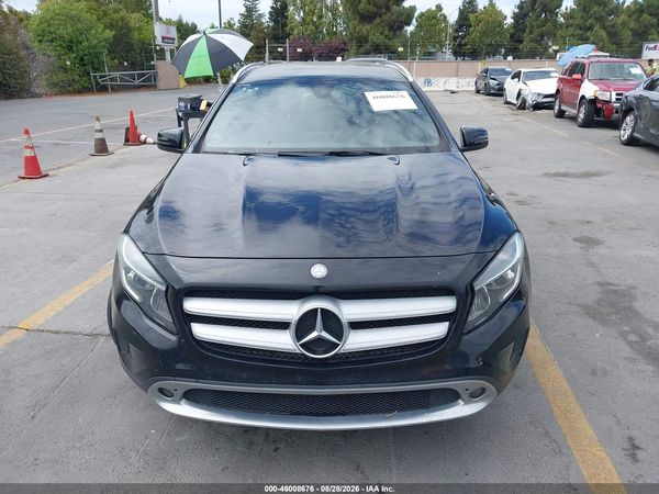 2016 MERCEDES-BENZ GLA 250 4MATIC