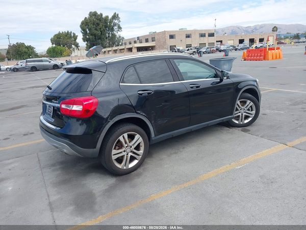 2016 MERCEDES-BENZ GLA 250 4MATIC