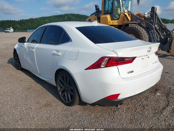 2016 LEXUS IS 300 — I3