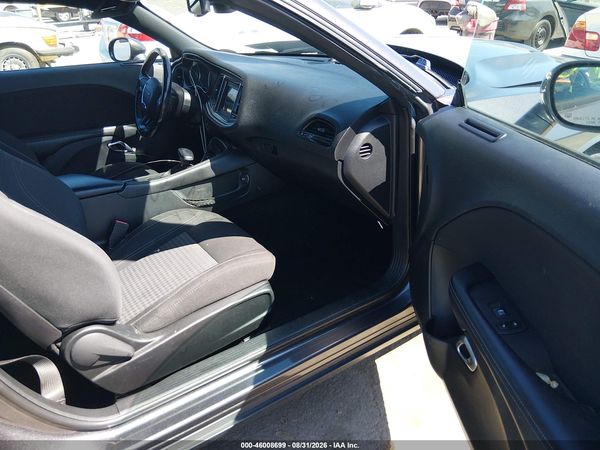 2019 DODGE CHALLENGER SXT — I5