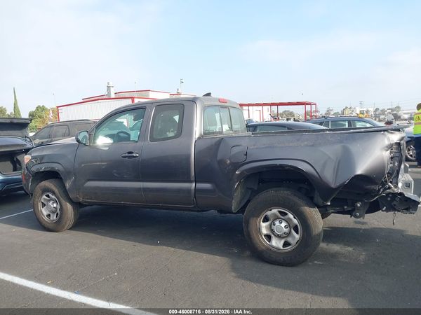 2018 TOYOTA TACOMA SR — I117
