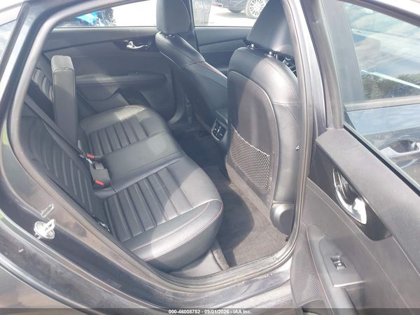 2021 KIA FORTE GT — I8