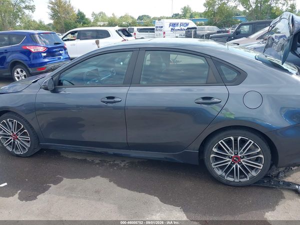 2021 KIA FORTE GT — I117