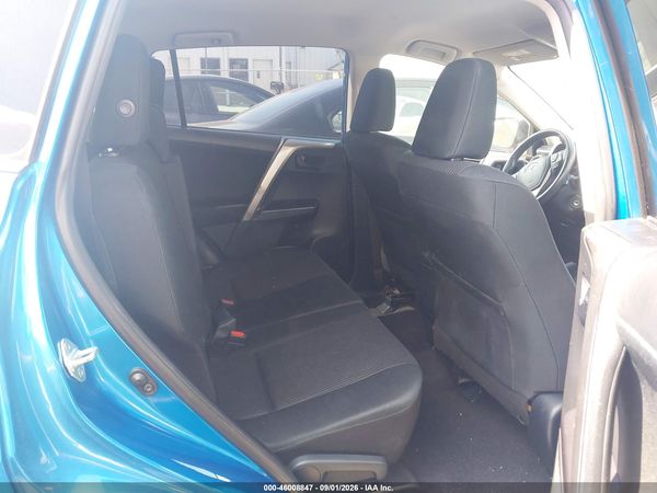 2017 TOYOTA RAV4 LE — I8