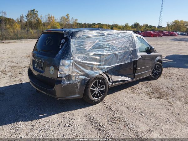 2017 DODGE GRAND CARAVAN SXT — I4