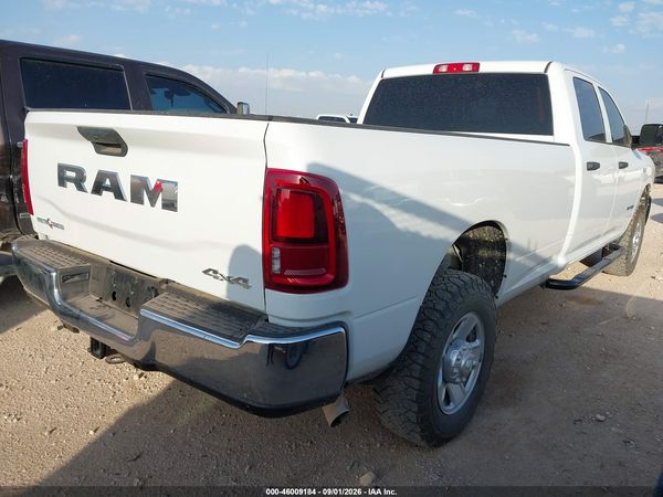 2022 RAM 2500 TRADESMAN  4X4 8' BOX