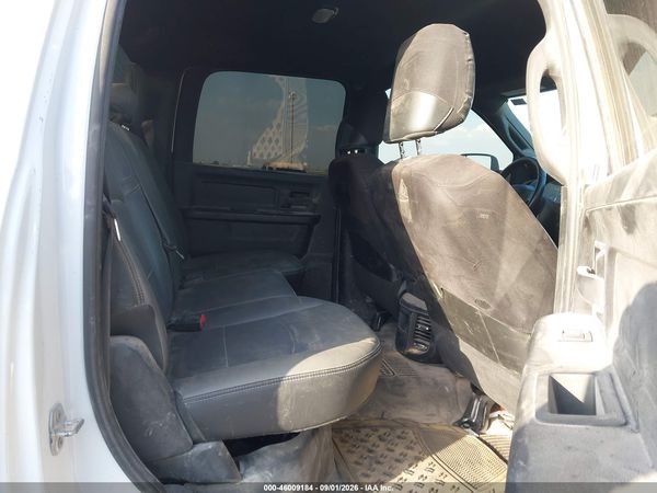 2022 RAM 2500 TRADESMAN  4X4 8' BOX