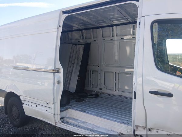 2023 MERCEDES-BENZ SPRINTER 2500 — I8