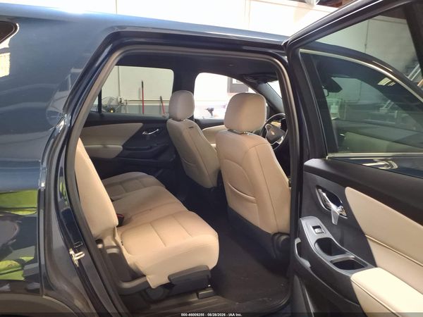 2023 CHEVROLET TRAVERSE AWD LS — I8