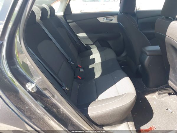 2024 KIA FORTE LX — I8