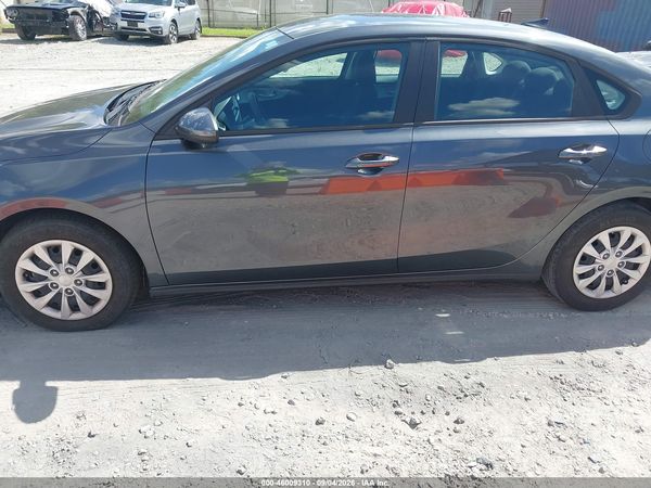 2024 KIA FORTE LX — I117