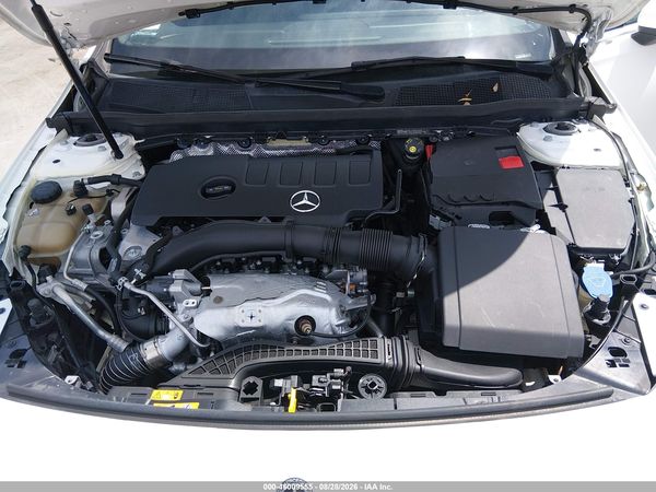 2019 MERCEDES-BENZ A 220 A220