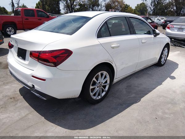 2019 MERCEDES-BENZ A 220 A220