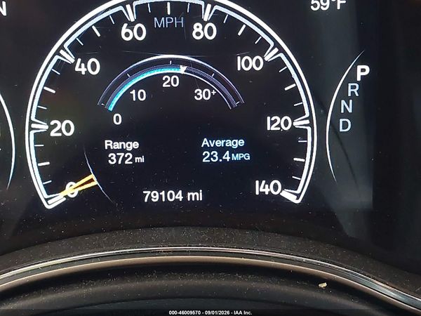 2016 JEEP GRAND CHEROKEE SUMMIT — I118