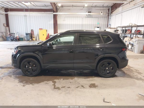 2025 VOLKSWAGEN TAOS 1.5T SE BLACK — I117