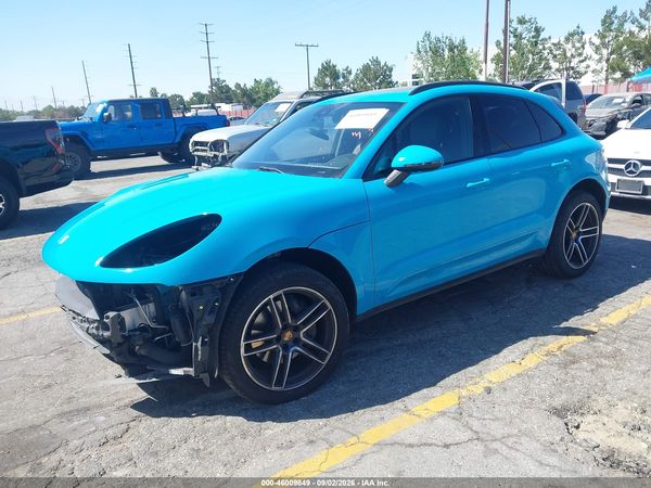 2021 PORSCHE MACAN — I2