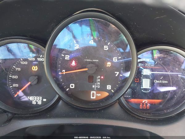 2021 PORSCHE MACAN Base — I7