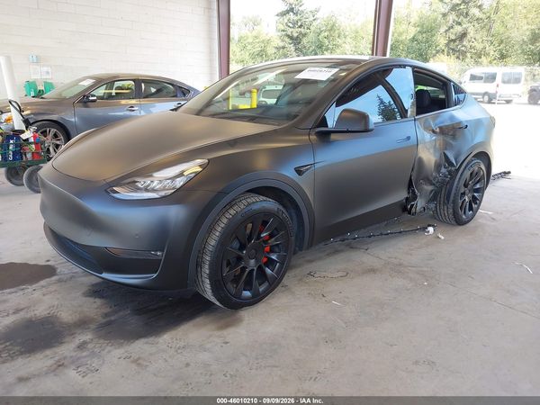 2020 TESLA MODEL Y — I2