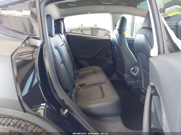 2020 TESLA MODEL Y — I8