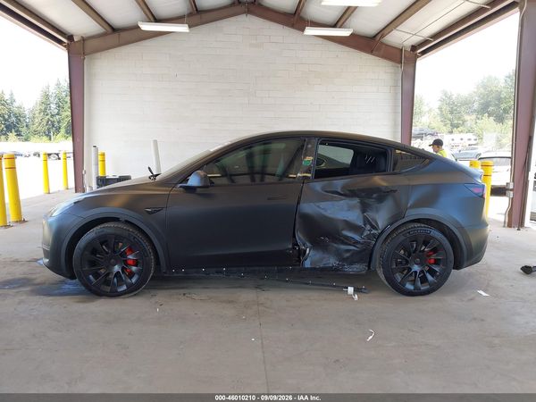 2020 TESLA MODEL Y — I117