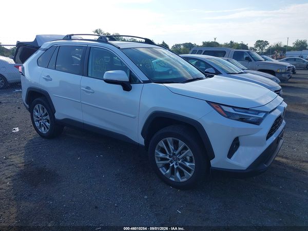 2025 TOYOTA RAV4 XLE PREMIUM — I1