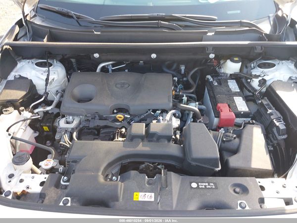 2025 TOYOTA RAV4 XLE PREMIUM — I10