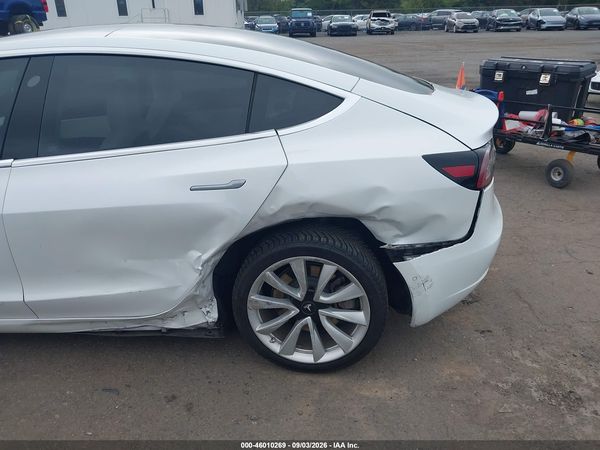 2020 TESLA MODEL 3 — I6