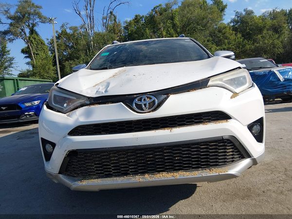 2016 TOYOTA RAV4 SE — I6