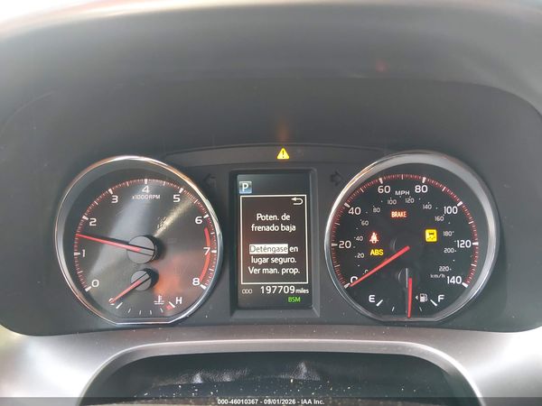 2016 TOYOTA RAV4 SE — I7