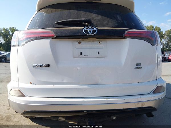 2016 TOYOTA RAV4 SE — I152
