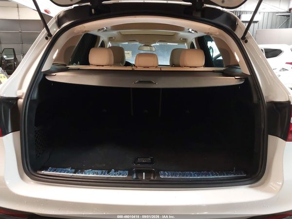 2019 MERCEDES-BENZ GLC 300 4MATIC — I153