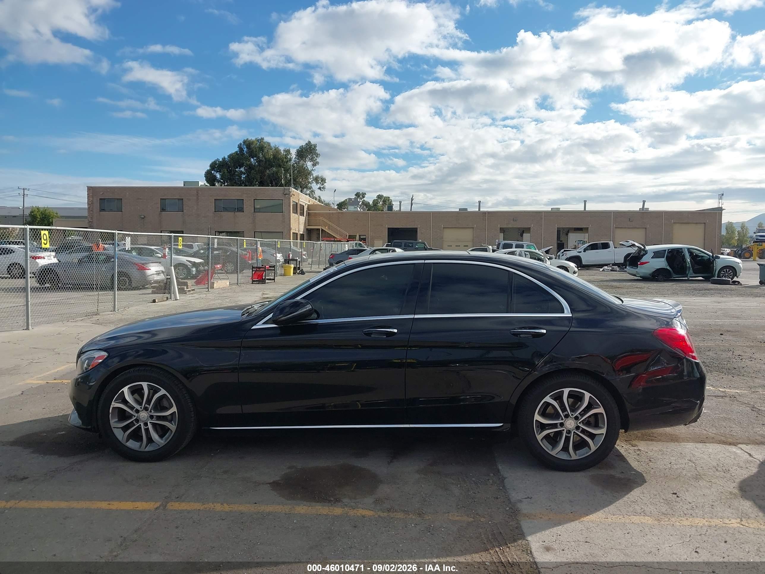 2016 MERCEDES-BENZ C 300 C300