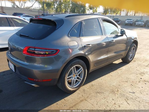 2018 PORSCHE MACAN — I4