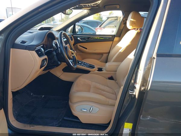 2018 PORSCHE MACAN — I5
