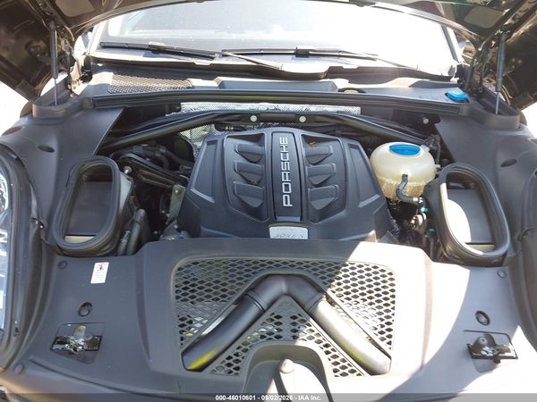 2016 PORSCHE MACAN S