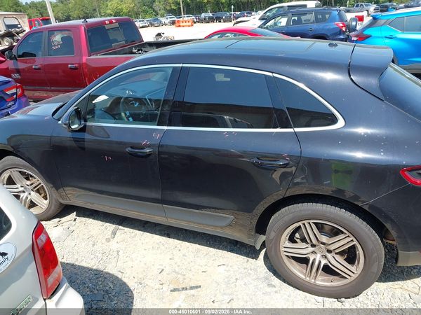 2016 PORSCHE MACAN