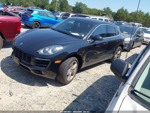 2016 PORSCHE MACAN S