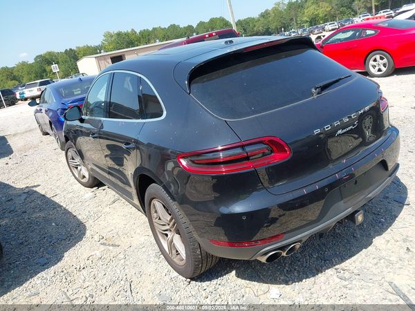 2016 PORSCHE MACAN S