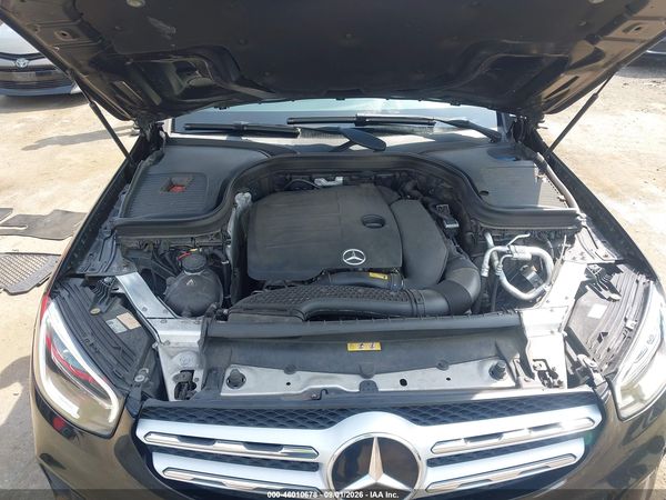 2020 MERCEDES-BENZ GLC 300 4MATIC — I10